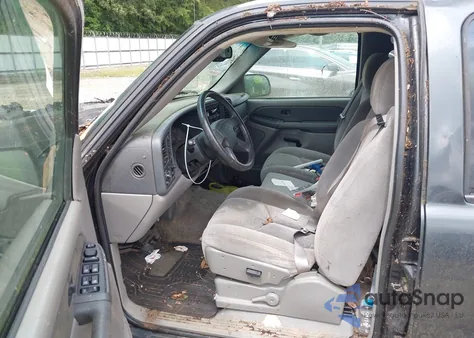 2003 Chevrolet Tahoe Ls from USA, damaged, VIN 1GNEK13T23J154856